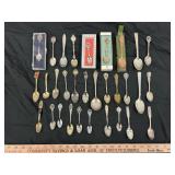 31pc Vintage Collector