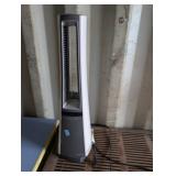 Lasko Electric Oscillating Tower Heater / Fan
