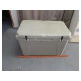 Yeti Tundra 105 Hard Cooler / Ice Chest