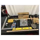 Hand Tools - Bottle Jack - Siphon Pump - Etc