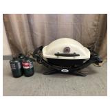 Weber Portable Table Top Gas Grill & Gas Cylinders