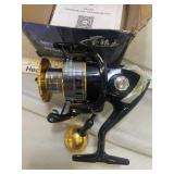 HB 7000 Juqiwang Spin Cast Fishing Reel - NIB