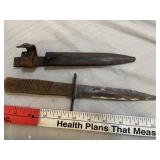 German WW I Trench Fighting Knife w/ Scabbard