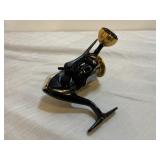 HB 6000 Spin Cast Fishing Reel - NIB