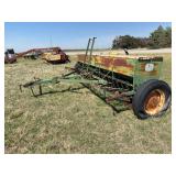 John Deere 20x8 grain drill, lever lift, rough condition