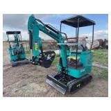 2026 CFG H15R Mini Excavator 420cc Gas Engine, 8.6KW, 15IN Bucket, 4FT Long Tracks, 6IN Wide Tracks, 38.5IN Wide Base, Hydraulic Boom & Bucket Controls ,with pilot system H15R20251222W0211