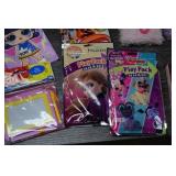 Disney & Froxen Stickers / Puzzles