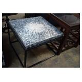 Decroative End Table