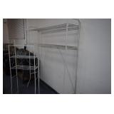 2 Wire Shelves