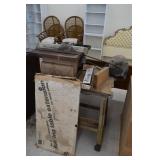 Table Saw w/ Hold Down & Folding Table Extension