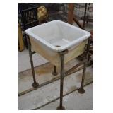 Porcelain Sink w/ Stand