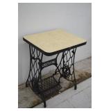 Singer Sewer Base w/ Table Top