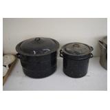 Speckled Enamel Pots w/ Lids