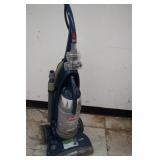 Bissell Vacuum (powers on)(needs belt)