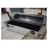 Camlocker Toolbox (dent on front of lid)