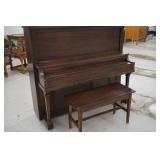 Hobart M. Cable Piano w/ Bench