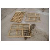 3 Adjustable Gates