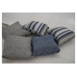 5 Deco Pillows