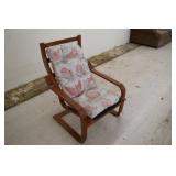 Chair & Cushion