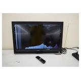 Vizio 32" TV w/ Remote (damaged screen)