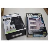 Lockable Key Cabinet / Reebok Toning Weight Vest