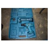 Makitia Drill & Light