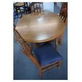 Table with 4 Chairs