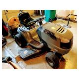 Craftsman LT 2000 Riding Lawnmower