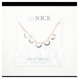 Nice & Bella Circle Necklace