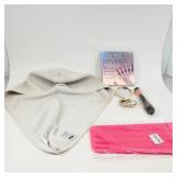 Aquis Super Absorbent Hair Towel & Beauty Set