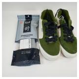 Vans Green Sneakers and Health Shoe Pad