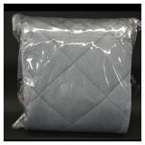 Grey Quilted Bathroom Rug XL