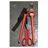Pipe Strap Wrenches and Shears Set