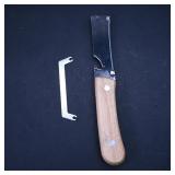 Wood Handle Folding Utility Knife