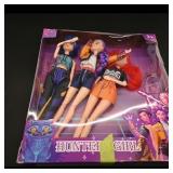 Hunters Girl Doll Set NO.0606A-1B