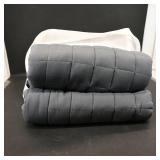 YNM Quilted Throw Blanket, Gray