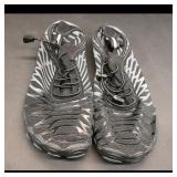 Pair of Black Minimalist Running Shoes Size 45