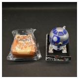 Star Wars R2-D2 Droidables Figure & Mini...