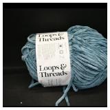 Loops & Threads Chunky Yarn Skein (1)
