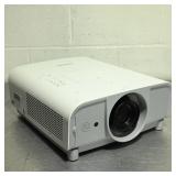 Sanyo PLC-XT25 Pro XtraX Multiverse 3LCD...
