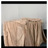 Beige Faux Fur Throw Blanket ï¿½ Large