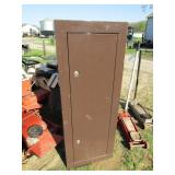 METAL GUN CABINET MODEL 3000