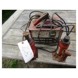 HEAVY DUTY BATTERY CHARGER, 2 BOTTLE JACKS