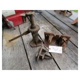 SHALER WALL MOUNT TUBE REPAIR STATION,PIPE MOUNT