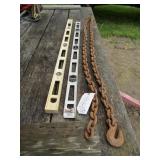 2- 4FT LEVELS,8 FT HEAVY DUTY LOG CHAIN W/ 1 HOOK