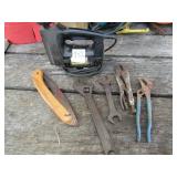 MODEL 31 VARIBLE SPEED SCROLL SABER SAW, CHANNEL