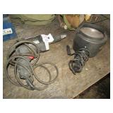 SKIL DRYWALL SCREWDRIVER, SPOT LIGHT