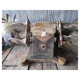 RED DEVIL HARDWARE STORE PAINT CAN SHAKER W/ HEAVY