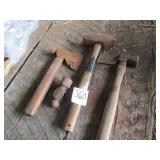 2 HACHETS,SMALL SLEDGE,
