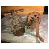 ERIE TOOL WORKS PIPE VISE, HAND CRANK WRINCH